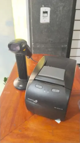 Impressora de código de barras e leitor de código de barras