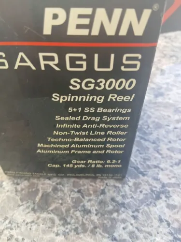 Molinete penn sargus 3000 sem uso.