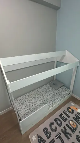 Cama Infantil -  Estado: Novo  Cama Infantil Montessoriana Branca (Na caixa)
