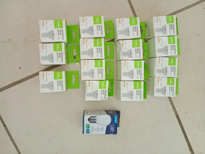 Material de iluminação 