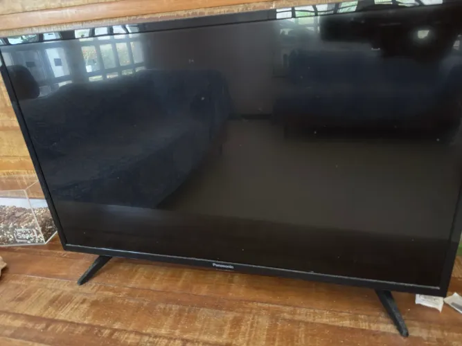 Tv Panasonic com defeito 
