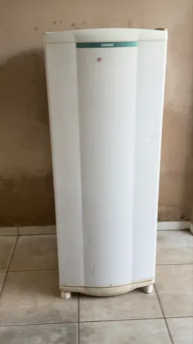 Geladeria cônsul 280 litros 