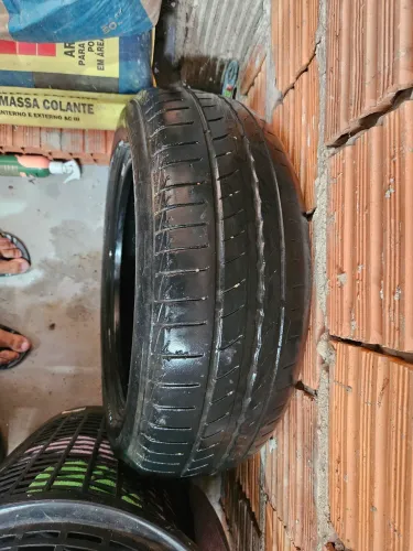 Pneu aro 15 185/60