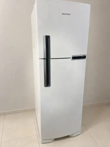 Geladeira Brastemp 375L