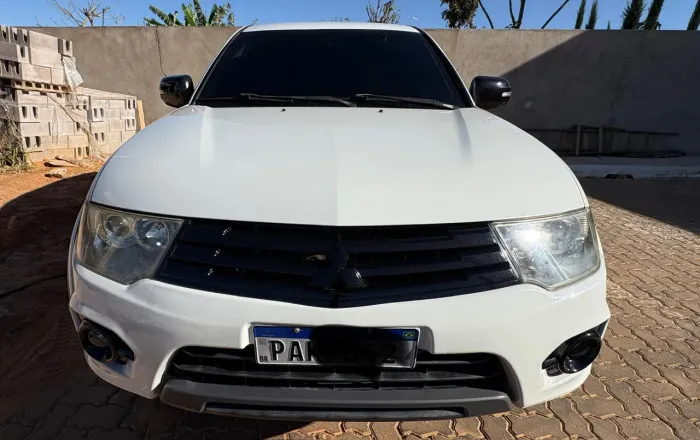 Mitsubishi L200 Triton HPE 3.5 CD V6 24V Flex Aut. 2016