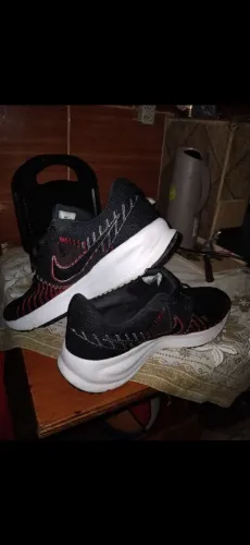 Vendo Nike run defy 