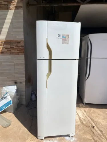 Vendo geladeira