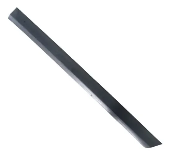 Friso Inferior Traseira Esquerda Vw Passat 2006 3c0854949 - Preto
