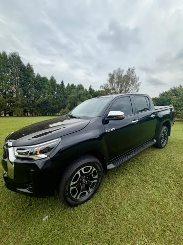 Toyota Hilux CD SRV 4X4 2.8 TDI Diesel Aut. 2024
