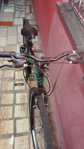 Vendo está bicicleta estado novo 250 reais 