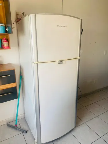 Vendo geladeira em ótimo estado