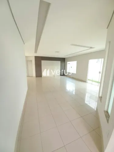 CASA EM CONDOMÍNIO para aluguel, 3 quartos, 1 suíte, 2 vagas, ACLIMACAO - Uberlândia/MG