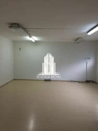 Prédio comercial em São Paulo