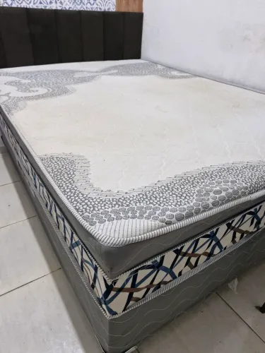 Cama box