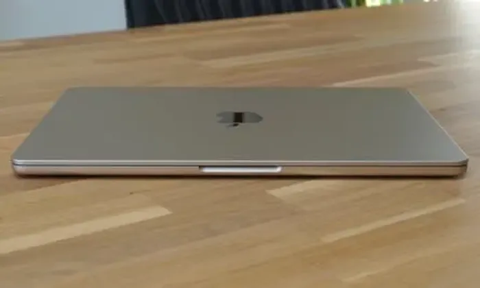 MacBook M3 Air 8GB 256GB