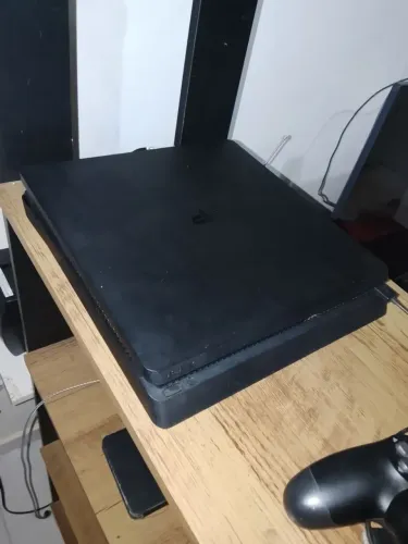 Vendo PS4 Slim 500gb