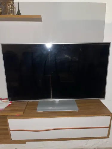 TV para Técnico / com problema.