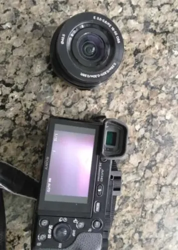 Camera Sony profissional a6000