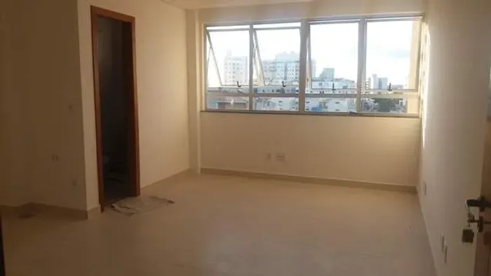 Conjunto para aluguel na Av. Fleming (Ouro Preto) 27m² | R$ 2.300/mês