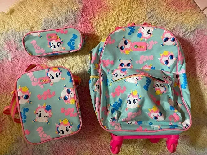 Mochila, lancheira e estojo Puket