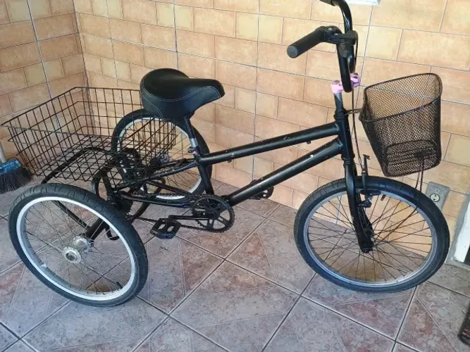 Triciclo adulto
