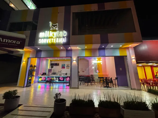 VENDO SORVETERIA, AÇAITERIA E CAFETERIA