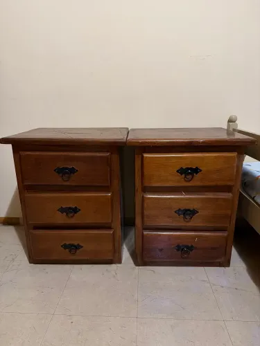 Cômoda  madeira Maciça 