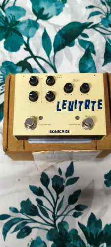 Pedal De Efeito de guitarra Levitate da Sonicake 2 em 1 Digital Delay e Reverb