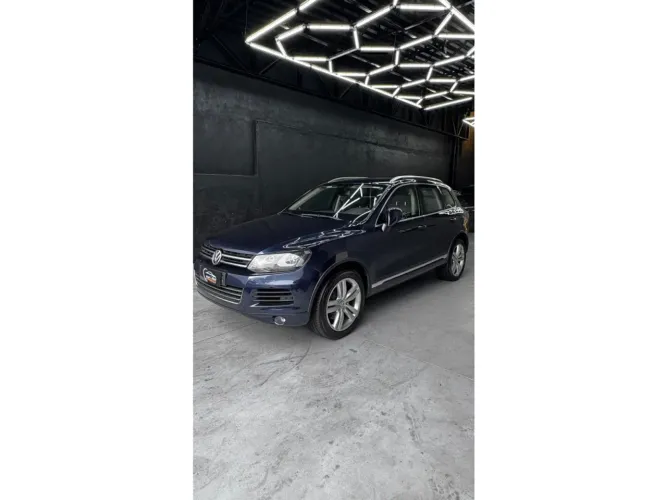 Volkswagen Touareg 4.2 32V V8 Tiptronic 5P 2014
