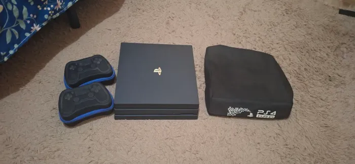 Ps4 pro em perfeito estado