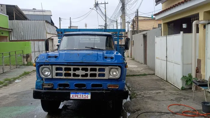 Caminhão d 60