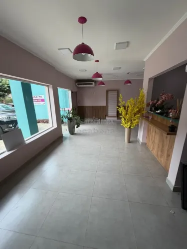 Excelente Salão Comercial para Locação com 396m² no bairro Vila Santa Cândida
