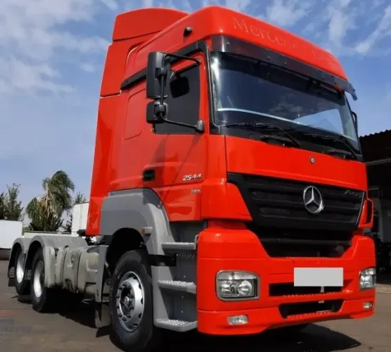 Mb Axor 2544 6x2 - 2011 Cavalo