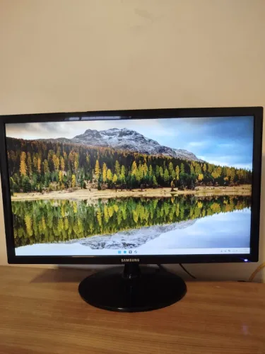 Monitor Samsung 24polegadas Full HD - Ótimo Estado
