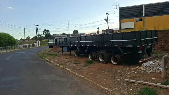 Carreta 4 eixo noma 2008 com rala 14 metros 