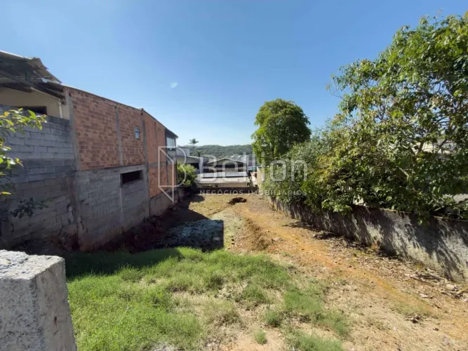 Terreno de 250 m² à Venda no Fidélis em Blumenau por R$ 170 Mil