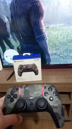 Controle DualSense Playstation 5 camuflado