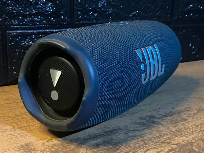 JBL CHARGE 5 BLUE