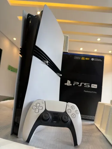 PS5 PRO 2TB _ ACEITO TROCAS - PARCELO NO CARTÃO