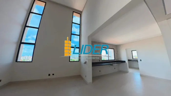 Cobertura à venda, 3 quartos, 3 suítes, 3 vagas, FINOTTI - Uberlândia/MG