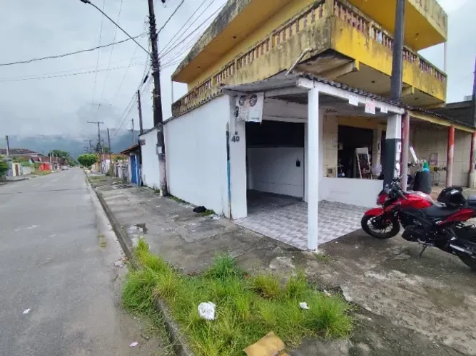 Aluga Salão comercial de 42m2 em Itanhaém em Av. Principal de Campos Elíseos, 850,00reais 