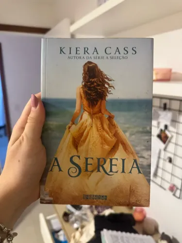 Livro a seleção kiera cass - a sereia