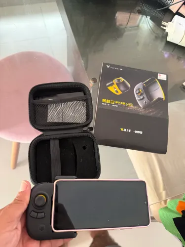 Controle Flydigi WASP 2 (Uma Mão) + Case + Caixa Original - Estado de Novo
