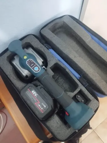 Máquina de assentar piso vibradora