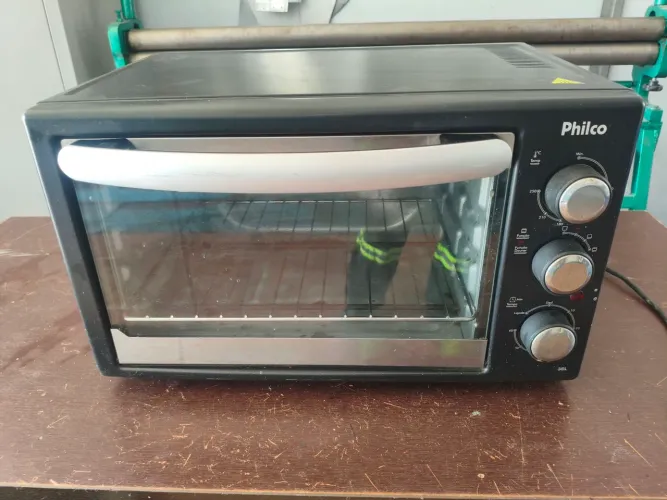 Forno Elétrico de Bancada Philco PFE38P de 38 litros.<br><br>Principais características<br>