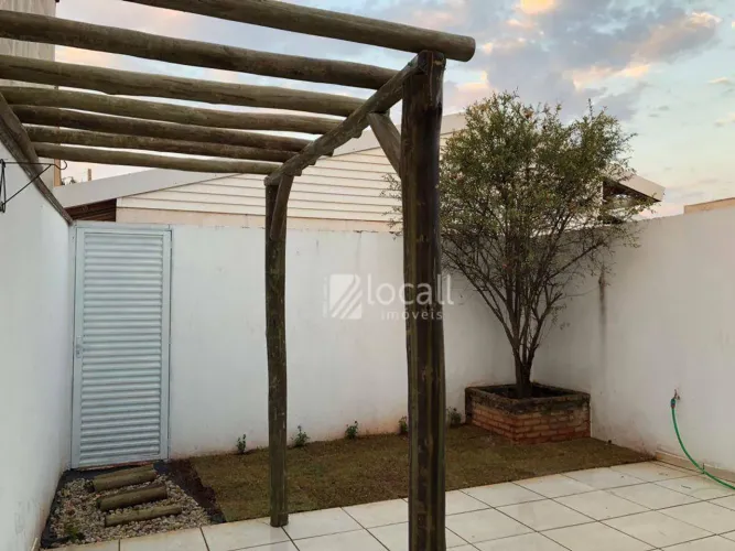 Casa com 2 quartos à venda, 42 m² por R$ 215.000 - Parque da Liberdade IV - São José do Ri