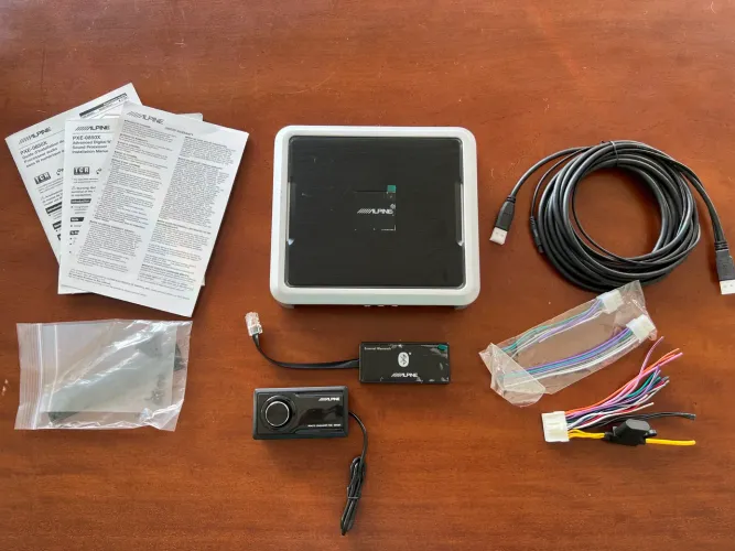 Processador de áudio ALPINE PXE 850 automotivo