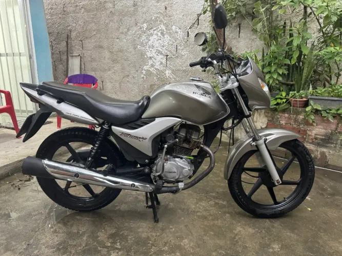VENDE-SE HONDA TITAN 150 MIX 2009