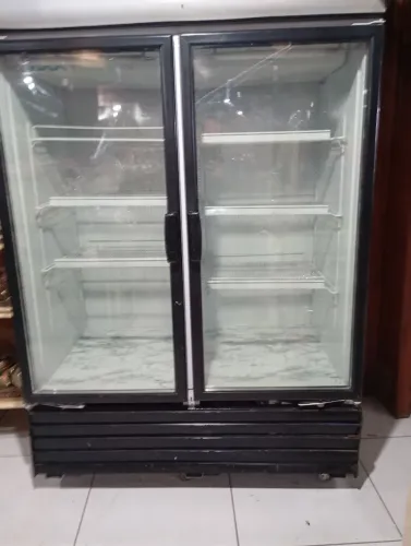 Expositor Metalfrio vertical