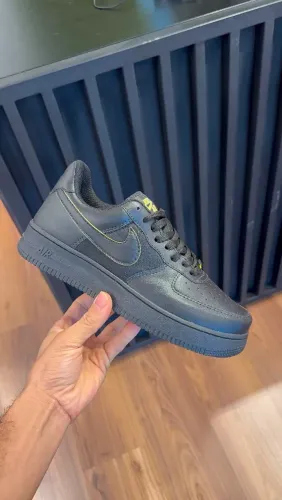 Tênis Nike Air Force Preto
